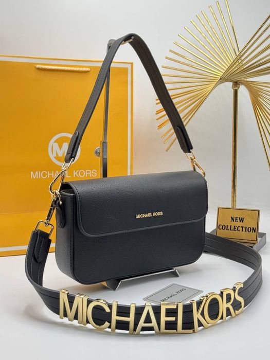 Geanta Michael Kors noua !!! Dimensiuni 25/15 !!!