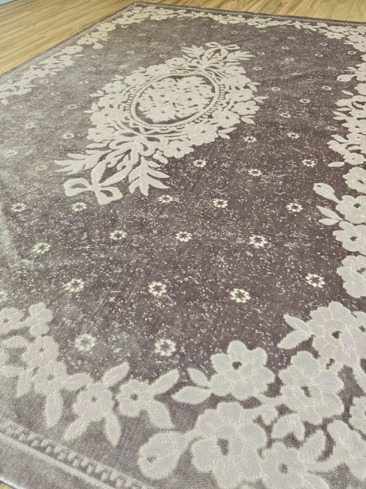 Продам тонкий ковёр