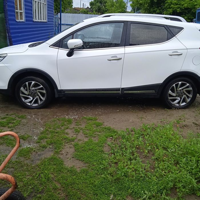 Продам JAC S3 в хорошем состоянии!