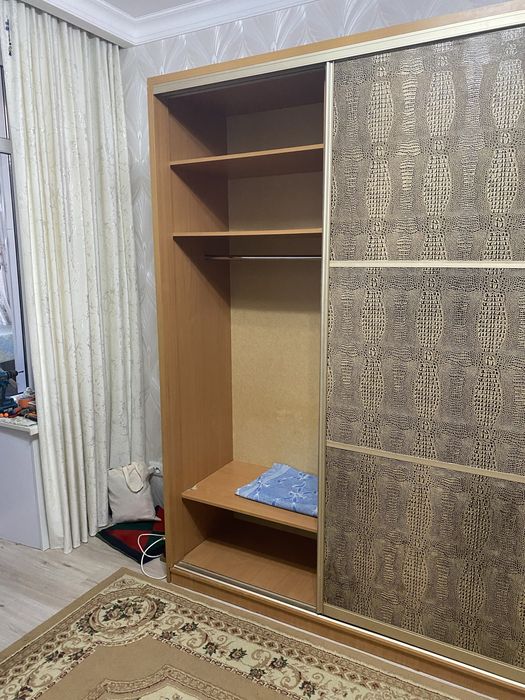 Продам шкаф в отличном состояннии