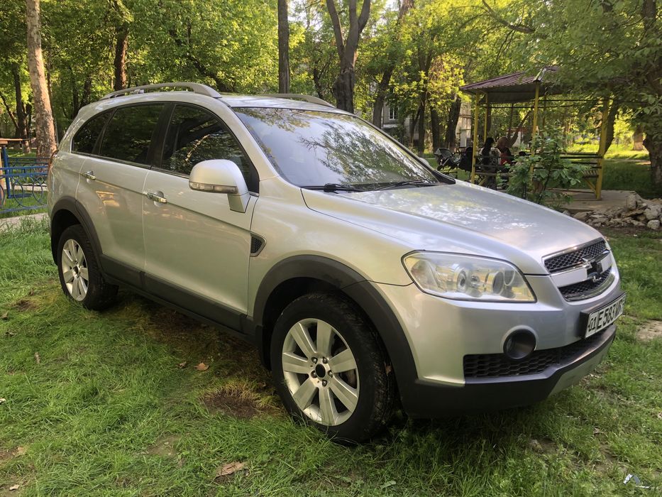 Chevrolet Captiva 2010 — 2