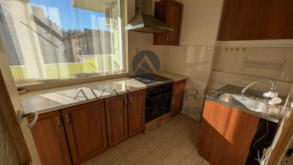 оф.25125 Многостаен обзаведен до ВМИ