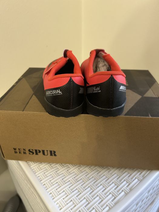 Кроссовки -Nike. Новые-29 размер.