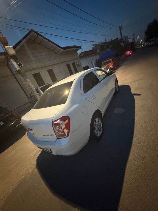 Chevrolet Cobalt 2024 — 4
