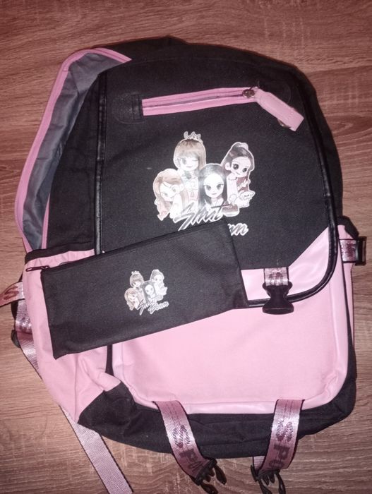 Ghiozdan+penar Black pink