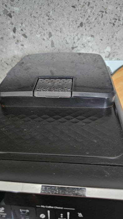 Кафемашина Philips LatteGo Серия 2200