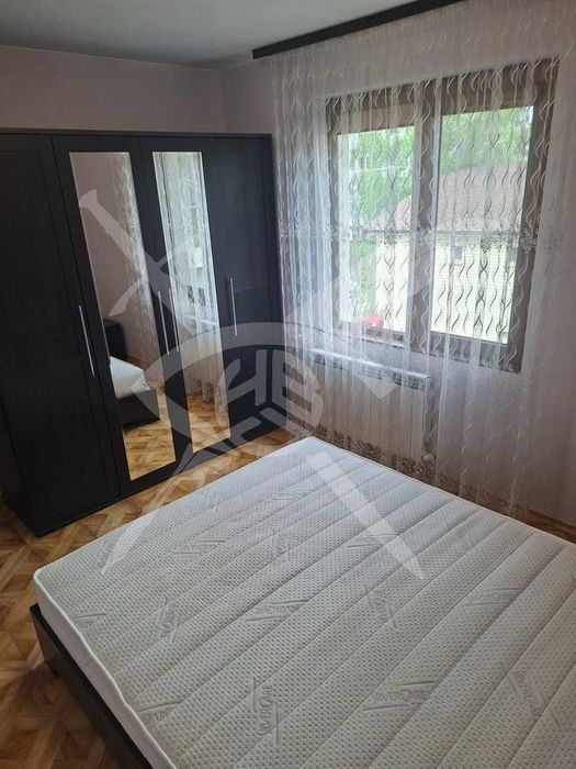 Двустаен апартамент в жк. Красно село №138073