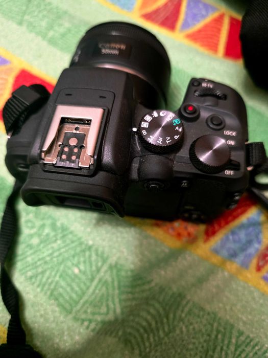 Body,Aparat foto Canon R10, wifi, obiectiv 50 mm adaptor ef-rf.