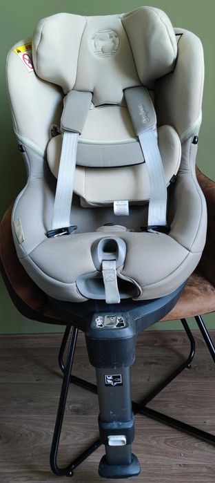 Стол за кола Cybex Sirona S i-Size Classic Beige, 0-18 кг, Бежов