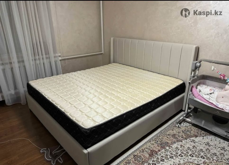 кровать двухспальный