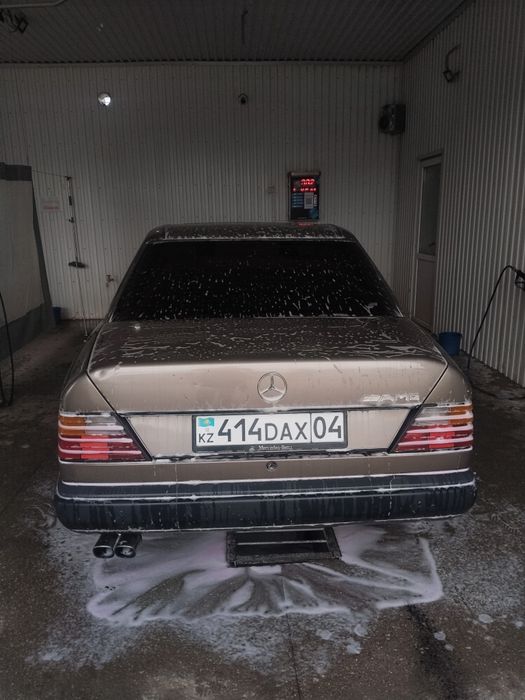 Мерседес 124  10/10