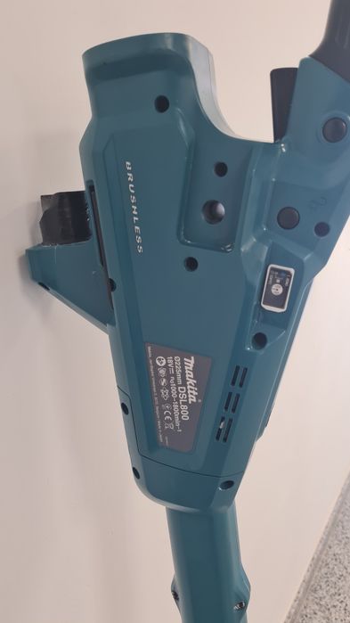 Makita жираф орбитален dsl800