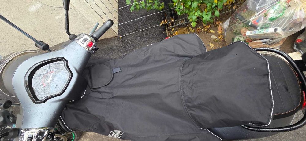 Tucano Urbano Termoscud R154 - vespa gts 300