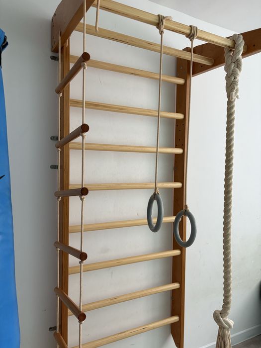 Шветская стенка детская