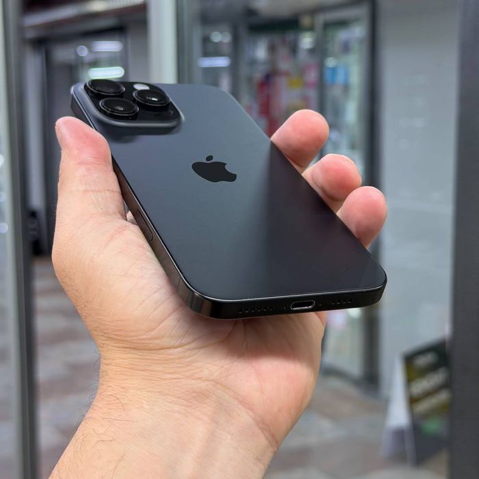 iPhone 16 pro max