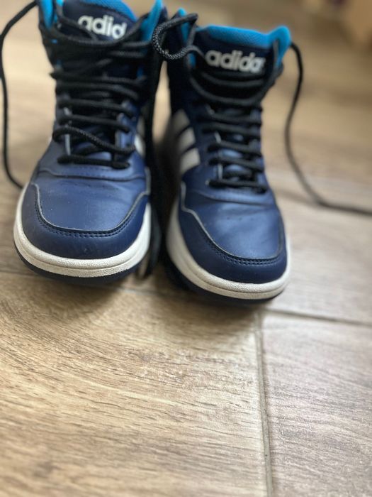 Детски високи маратонки Adidas, номер 32