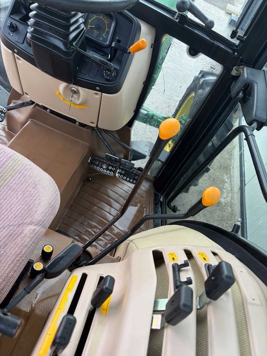 Tractor John Deere de 90 CP 2500 ore Case Claas New Holland Fiat 88 94 80 90 John Deere 5100 5090