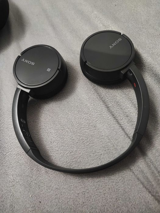 Vând schimb căști Sony wh-ch500 negre