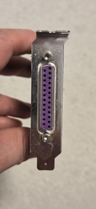 Placa iesire paralel si serial pe PCI-e