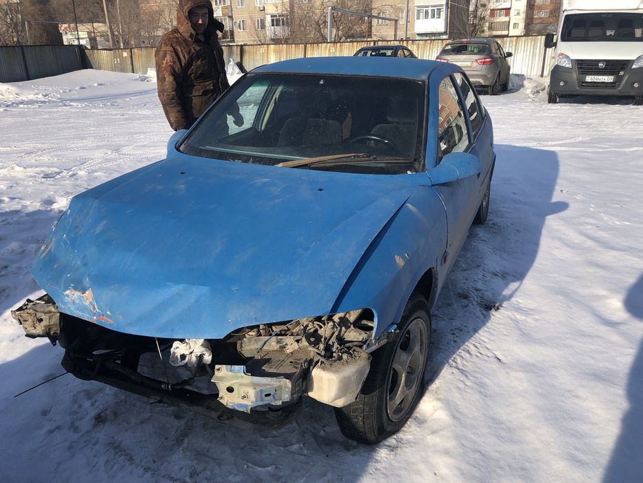 Опель вектра б хетчбек на запчасти