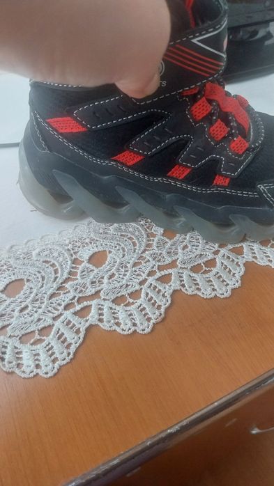 Ghete skechers copii