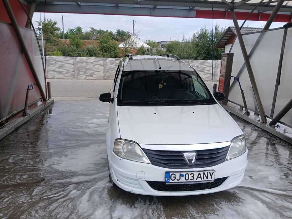 Vând Dacia Logan Mcv 1,5dci