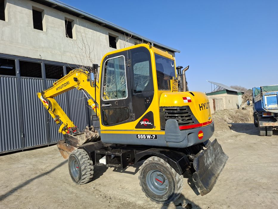 Мини экскаватор Хундай 55 сотилади