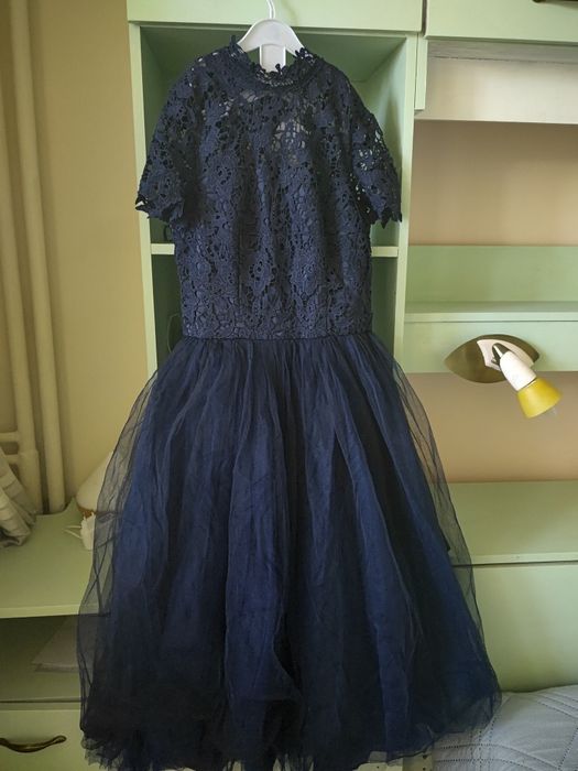 Рокля Chi Chi за повод