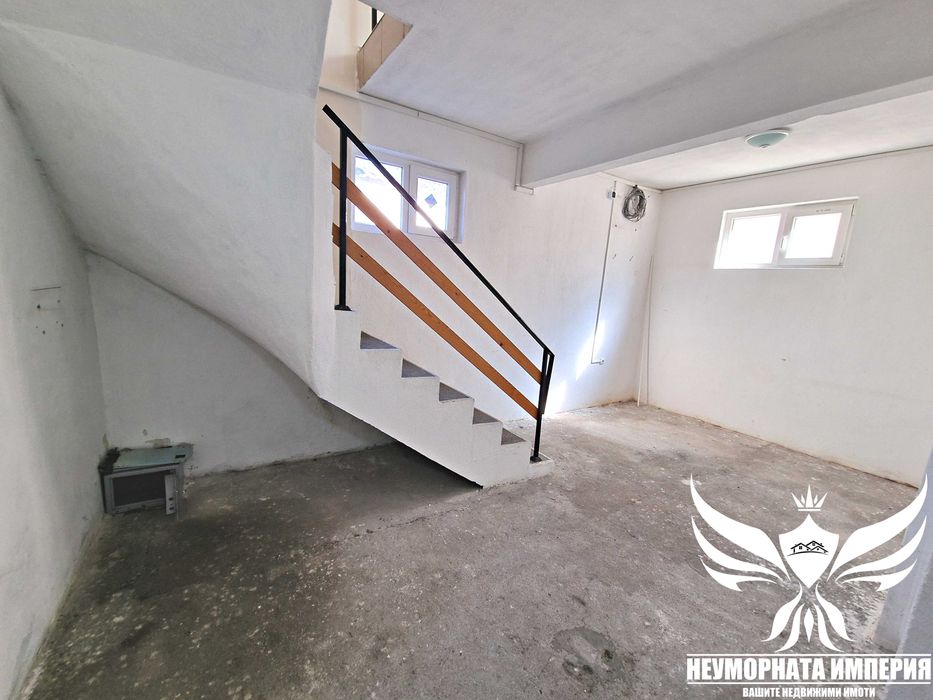 Дава се под наем Магазин в Асеновград - 180 кв.м за 727.77 € - Снимка #17