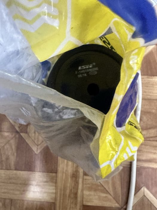 Продам запчасти новые на гольф3 пассат