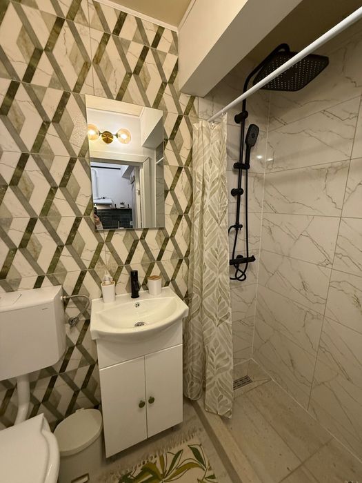 Inchiriez garsoniera