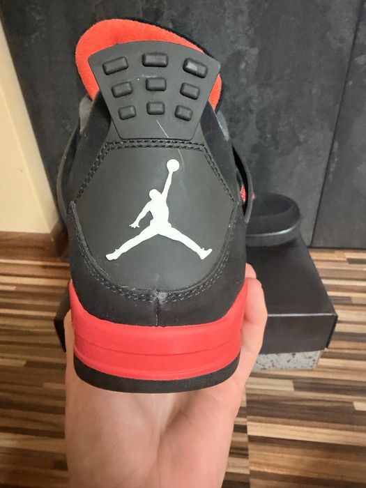 Jordan 4 Red Thunder
