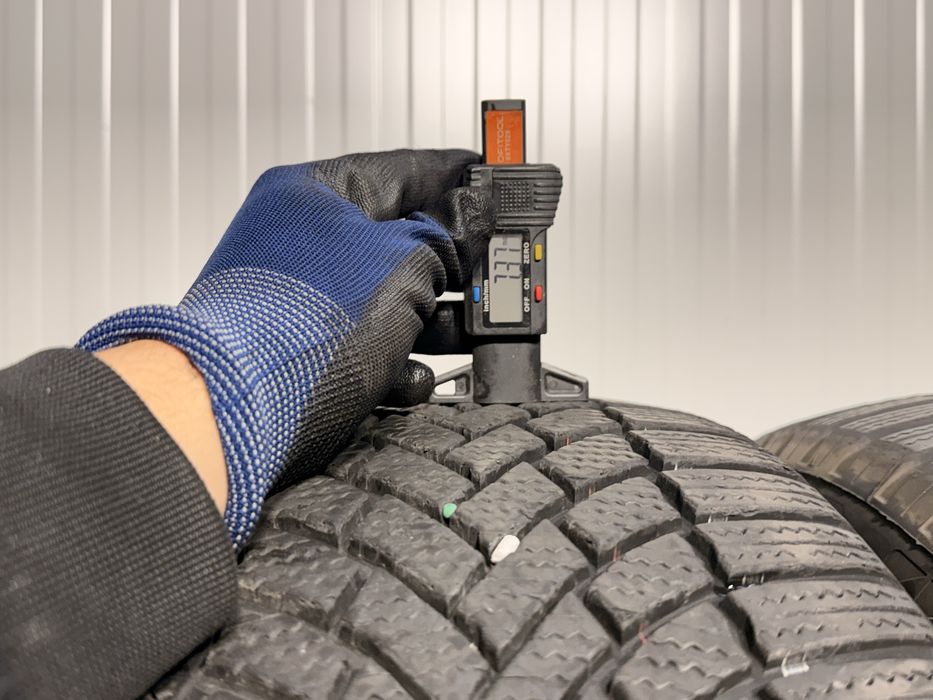 235/55/19 зимни гуми BRIDGESTONE BLIZZAK LM005