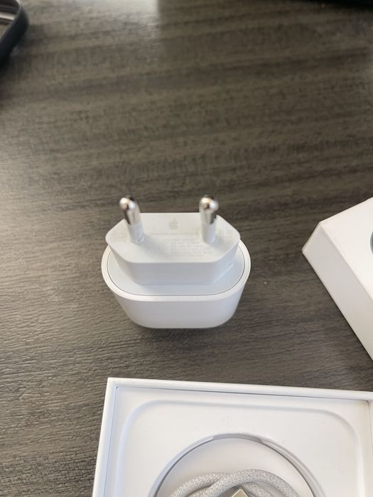 Iphone 16e 128gb 100%