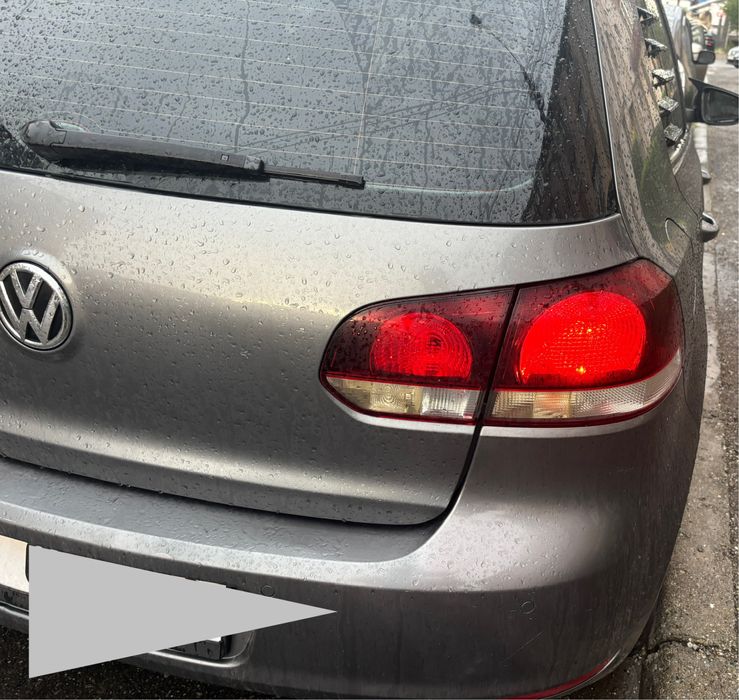 Stop dreapta golf 6 in stare foarte buna