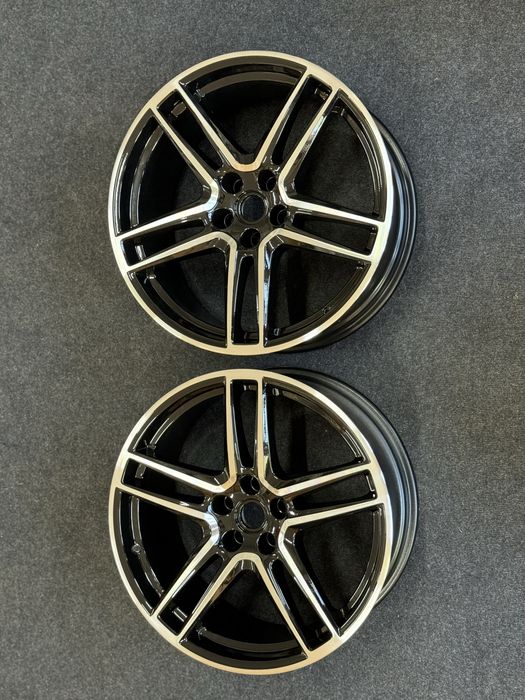 Janta fata Porsche Macan R20