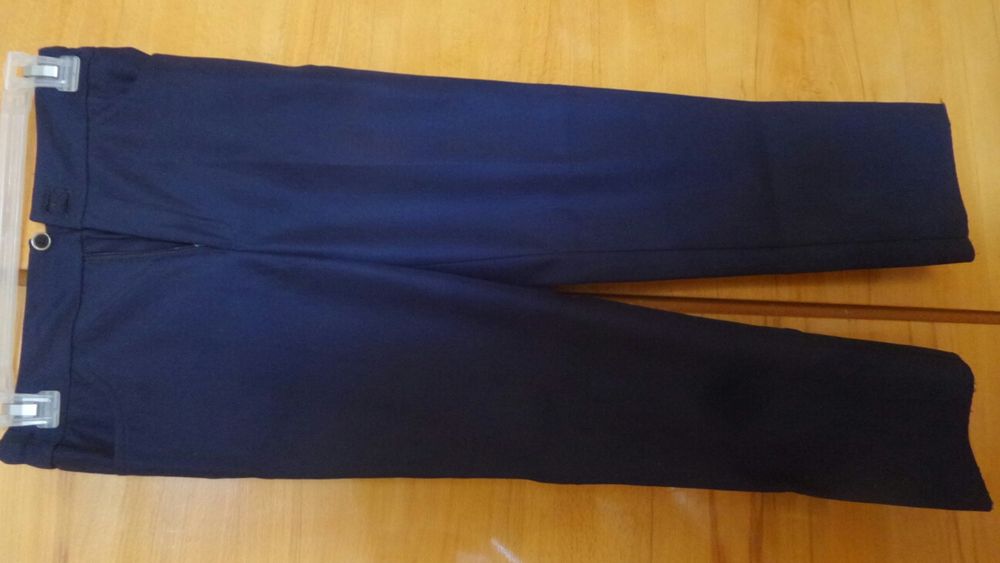 Новая школьная юбка 38-40.