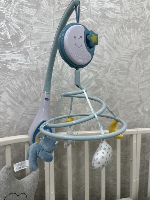 Кроватка детская в отличном состоянии