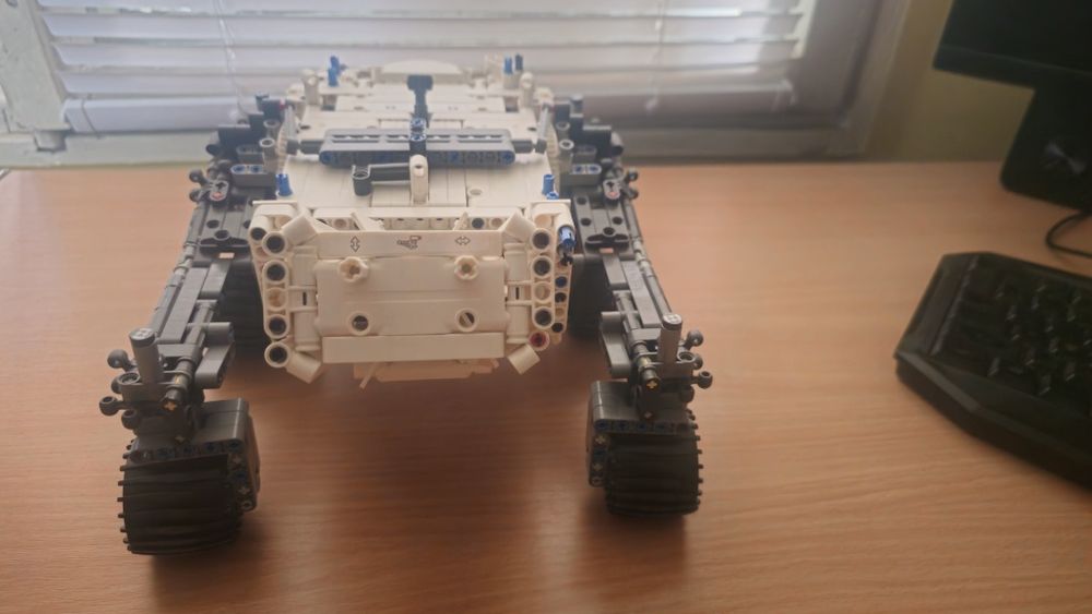 Lego Technic 42158 NASA Mars Rover Perseverance - 100% Complet + Cutie si Manual