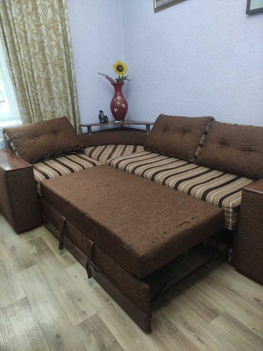 Продам диван и комод б/у