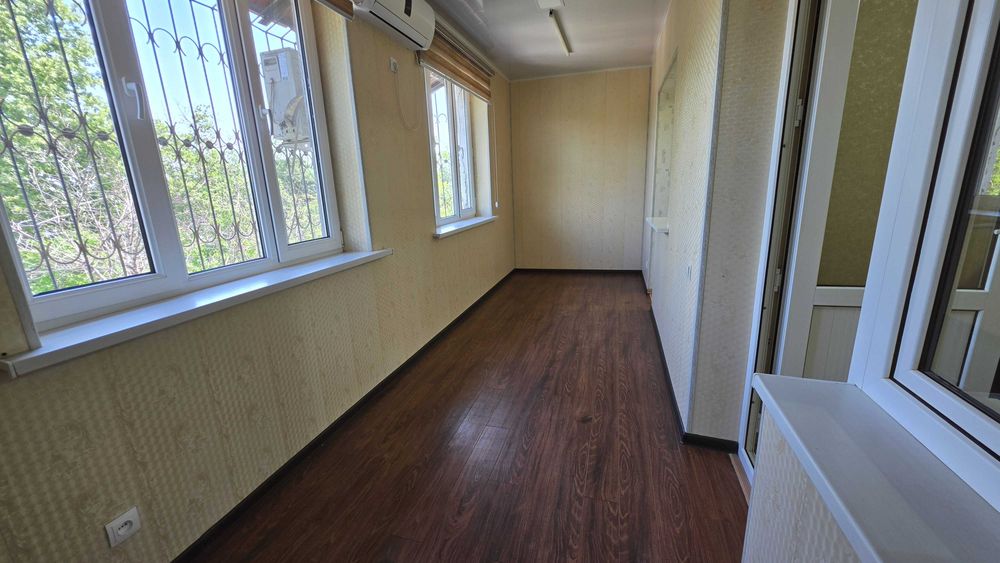 2 xonali kvartira / 2-комнатная, 61м², Sergeli-8A, ta’mirlangan