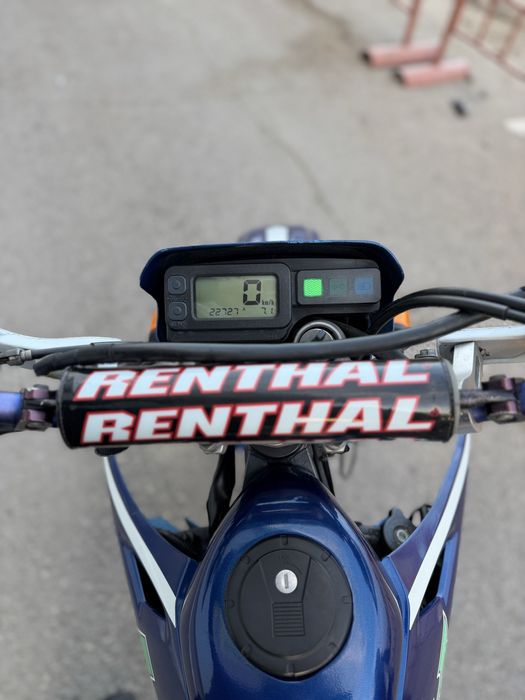 Kawasaki d-tracker 250