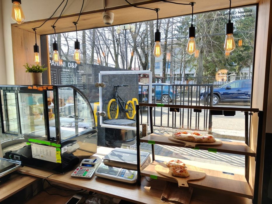 Închiriez Cafenea , Fast Food, afacere la cheie,  spatiu comercial