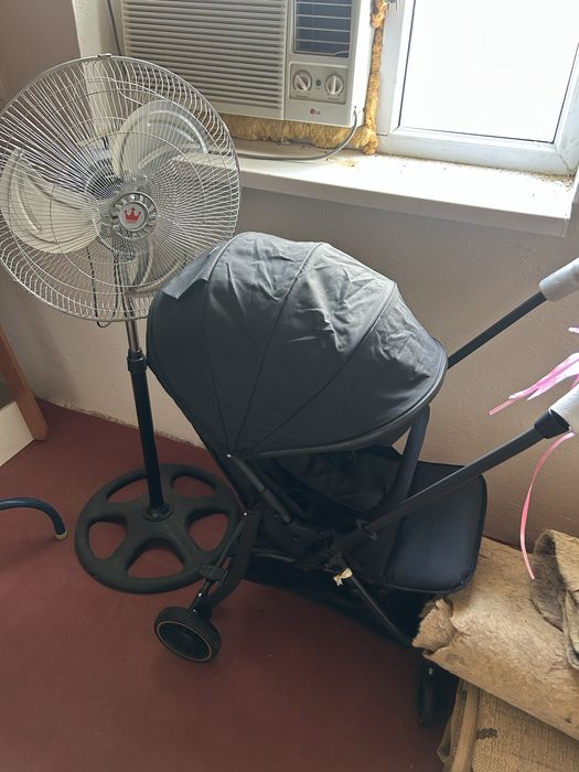 Коляска и вентилятор