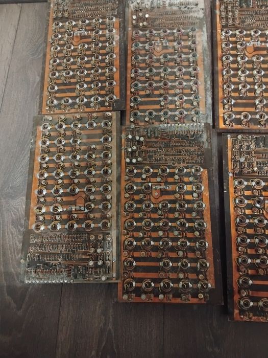 Електронна скрап