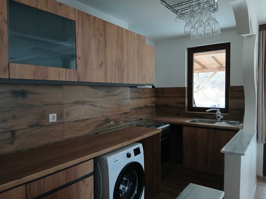 Дава се под наем Къща в Кърджали, Възрожденци - 100 кв.м за 398.82 € - Снимка #1