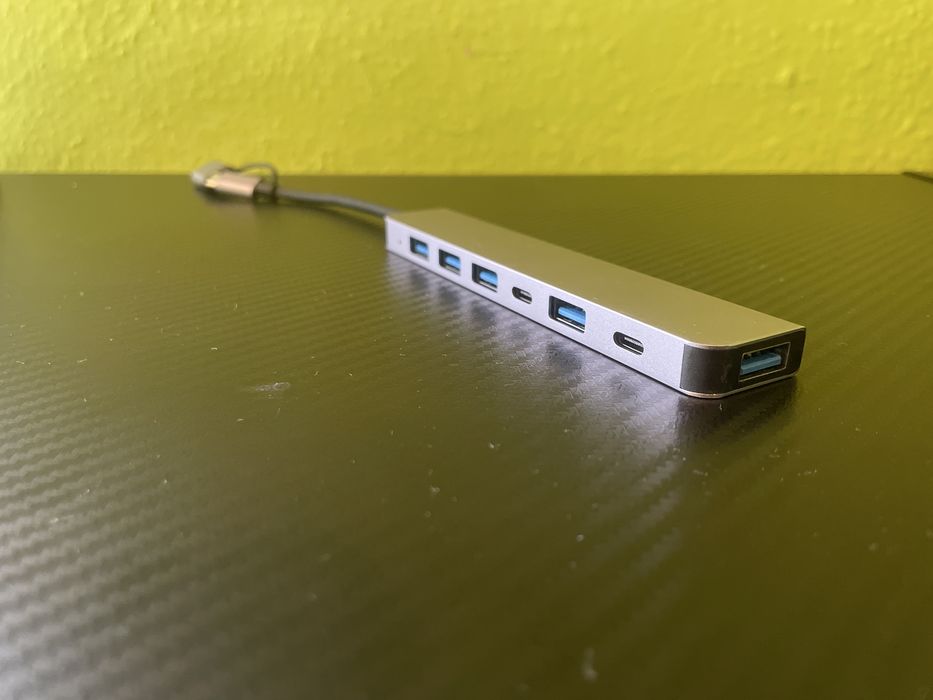 Prelungitor USB laptop.