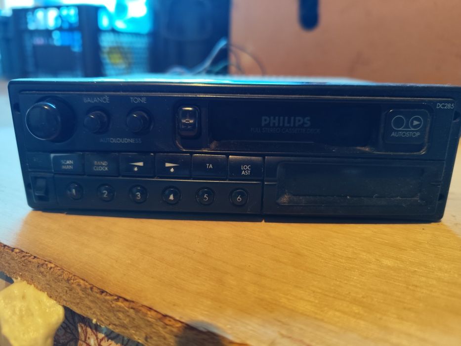 Радио с касетка Phillips