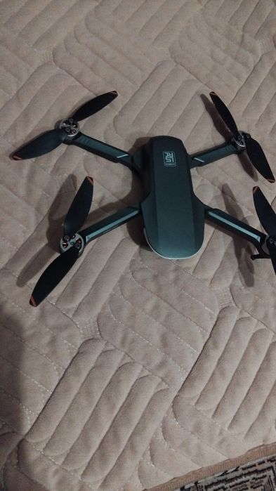 Продам Дрон в хорошем состоянии