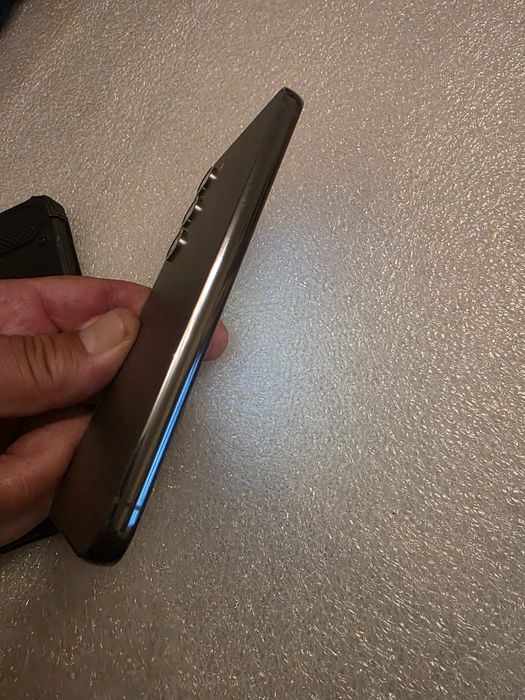 S23 Samsung Galaxy Titanium